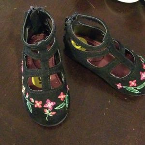 Toddler shoes